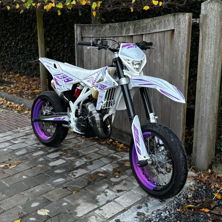 BB | 125