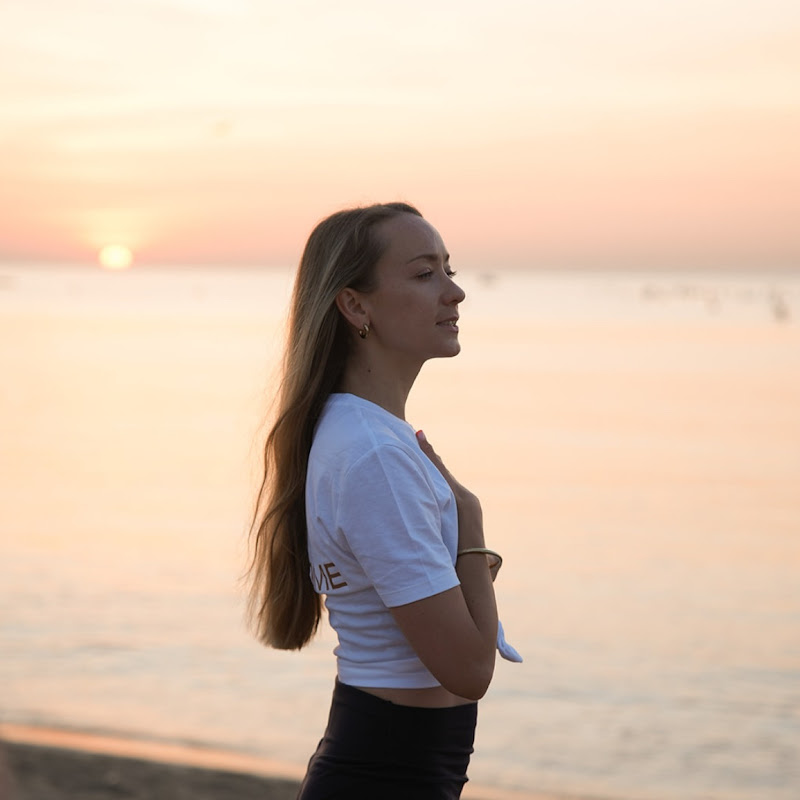 Ekaterina Zyrina | Transformative Yoga School