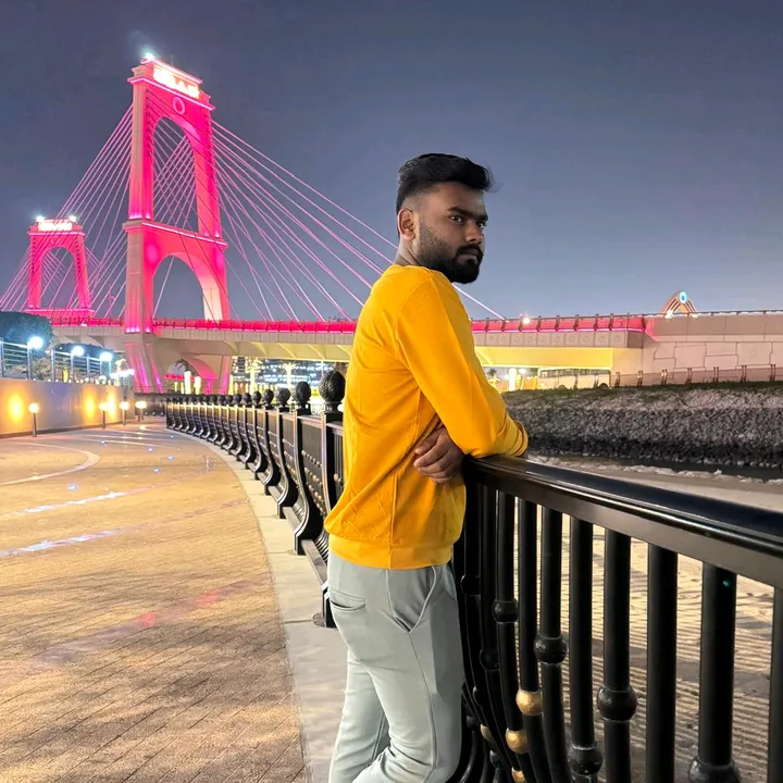 ... it's..me..._मुसलीम......