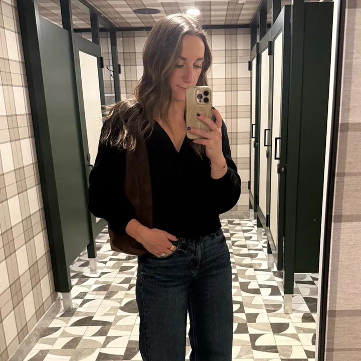 Lauren B | FNP, Mom 🫶🏻