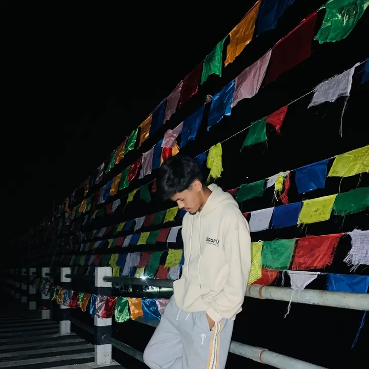 RA  ズ   🥷🏻