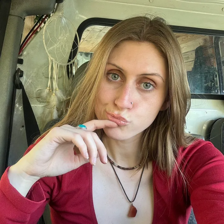 Fleur | Solo Van Adventures