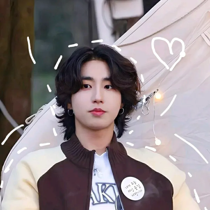 k-popiara (💗💜💗)^,^