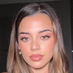 ᴀᴘɪᴏ ᴍᴀᴋᴇᴜᴘ