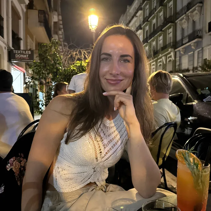 SUZANNE