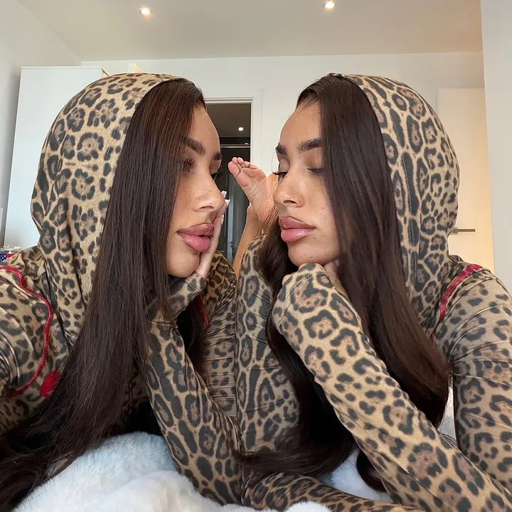 Nel Twins
