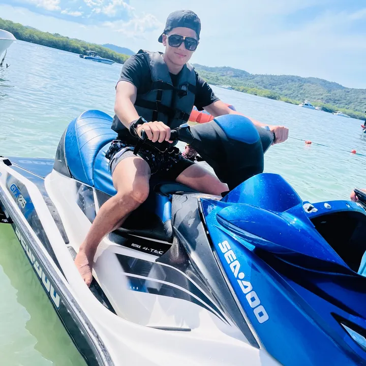 Andreis_alterna 🤯