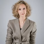 Lili Henry / Personal Stylist & Online Courses