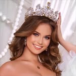 𝑨𝒍𝒆𝒌𝒔𝒂𝒏𝒅𝒓𝒂 𝑪𝒛𝒆𝒓𝒘𝒊𝒏𝒔𝒌𝒂 🕊