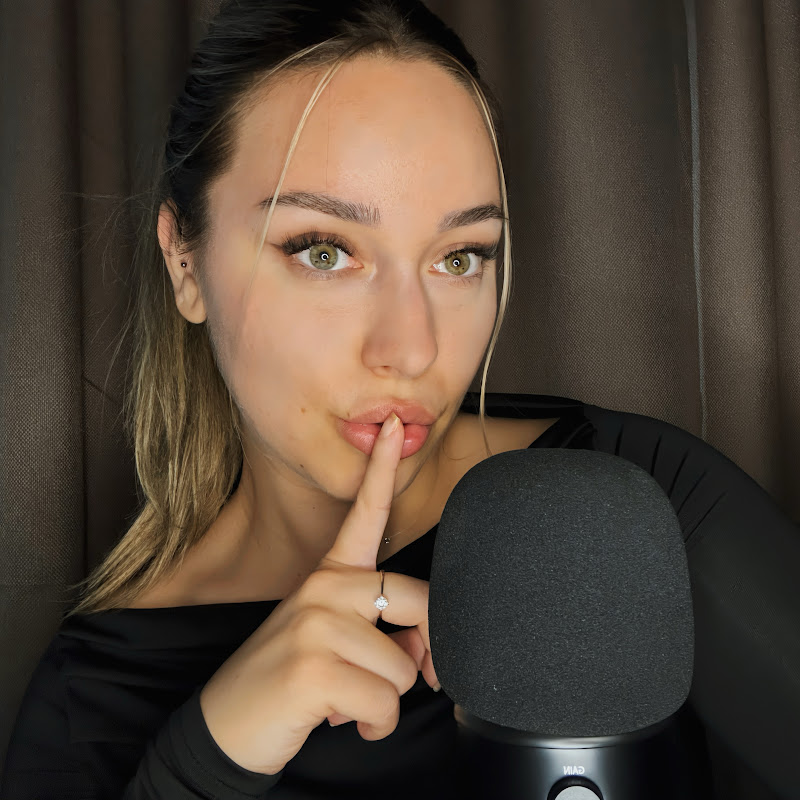 ASMR Sissi
