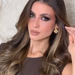 ISABELLE PINHEIRO