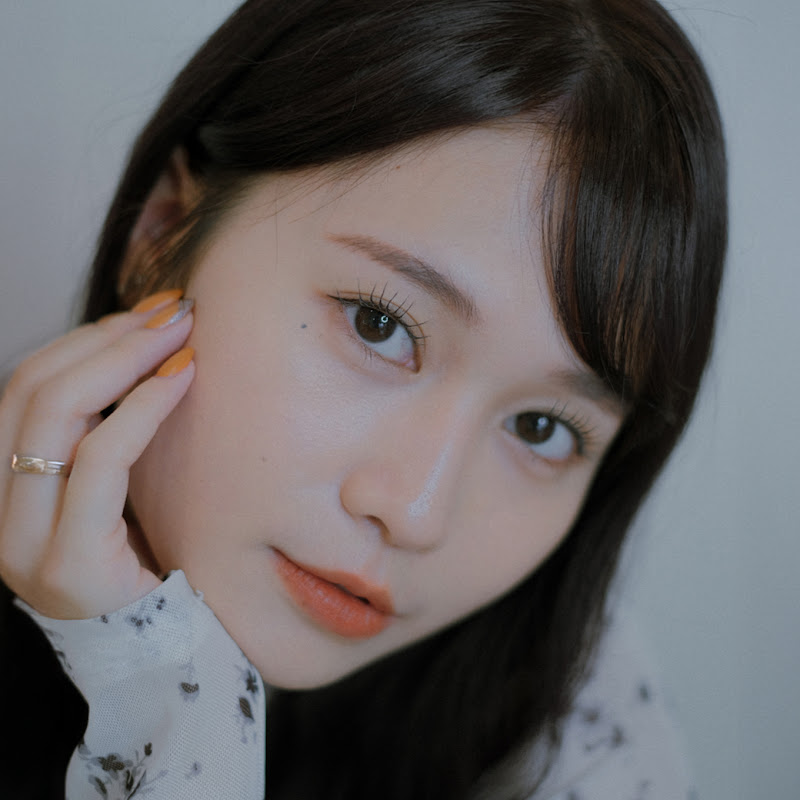 陽陽 YangYang