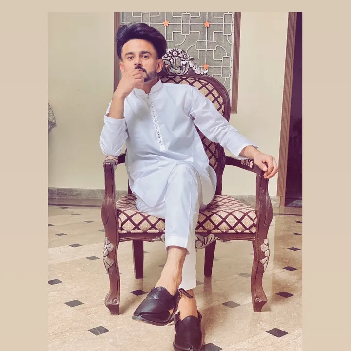 UmعR💸وڑائچ