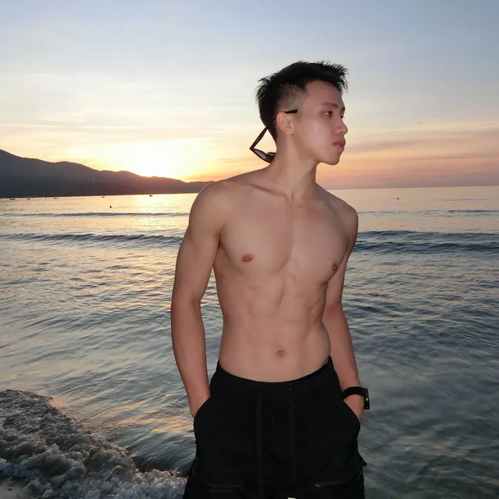 Thiều Quang Huỳnh 🐍