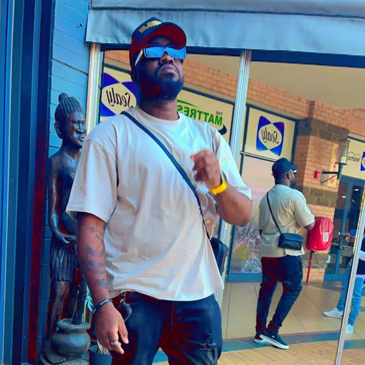 World_Kaptain_Abaga217