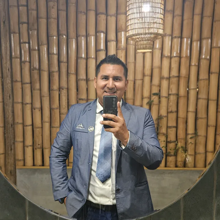 🆃🆄🆃🅾🆁 👨🏻‍🏫 🅰🅻🅴🆇✅