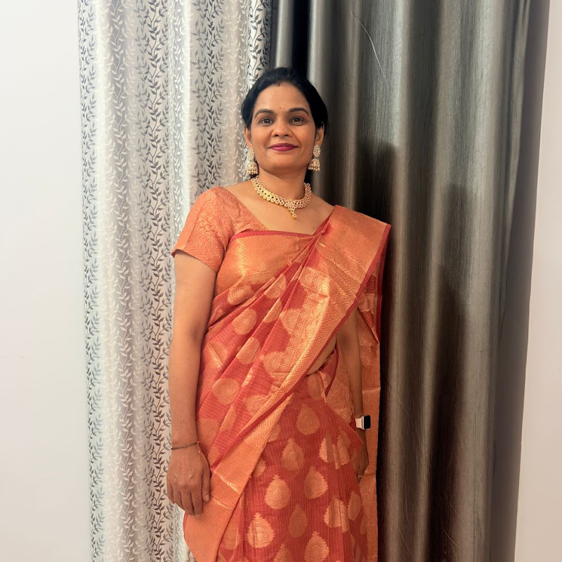 Rakhi | Women’s health & fitness expert 