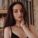 Natalie Denita | Model, Influencer, Content Creator, UGC