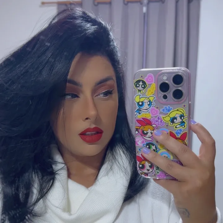 MAINARA DINIZ