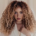 LÍVIA PINHO
