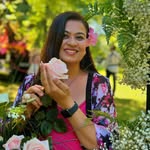 Neha Mendha Thakker | Influencer🇨🇦🇮🇳