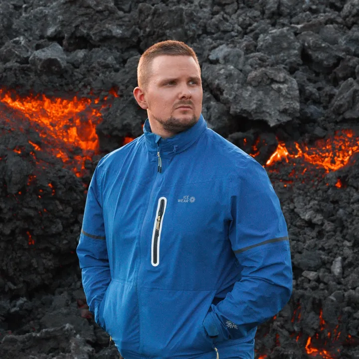 Aron Tómas Photos • Iceland