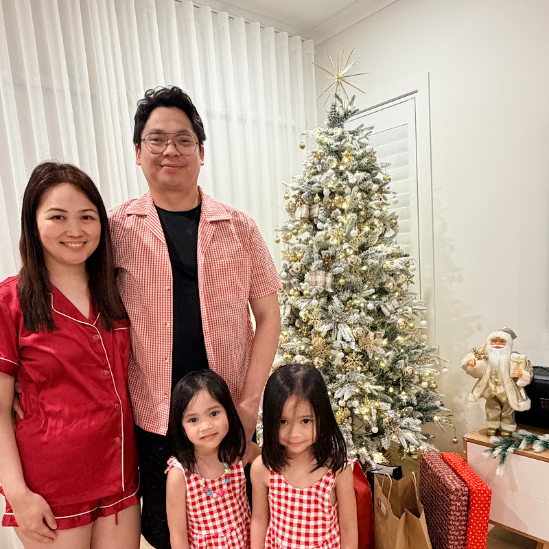 Hubby, Wifey and Twins TV