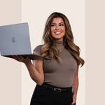 Courtney Todd - FOOD - TRAVEL - LIFESTYLE- TORONTO