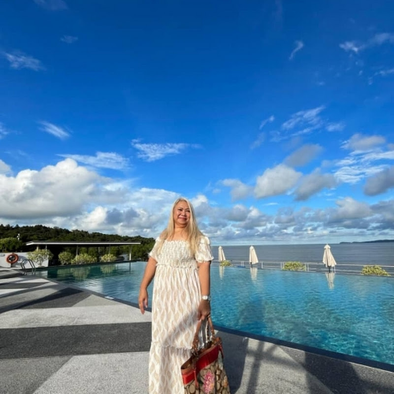 Travel Tales by Jennifer