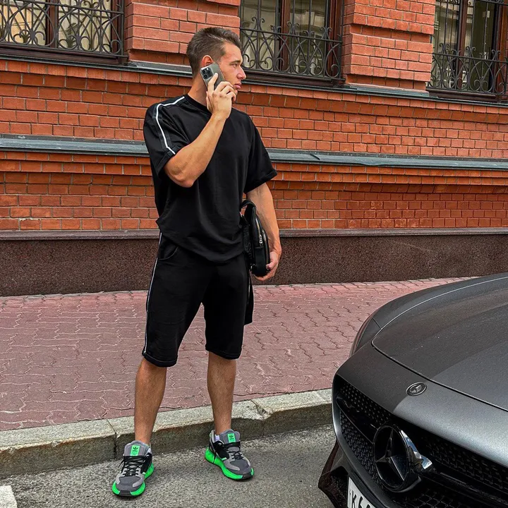 van.aristovaristov