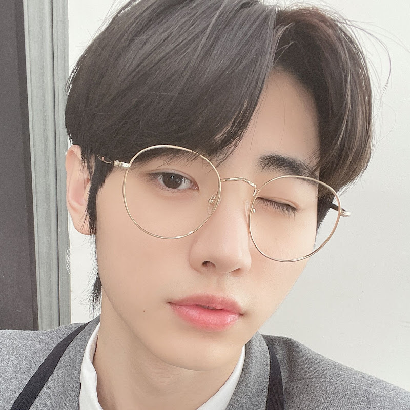 LOVENHYPEN