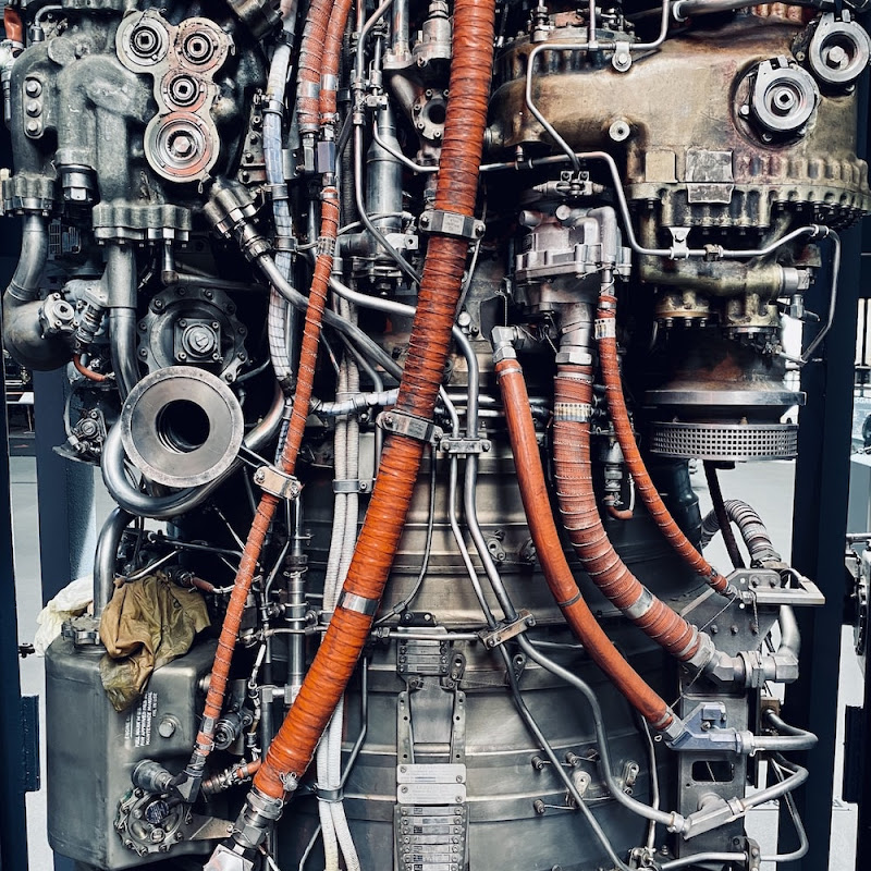 Machine Lovers