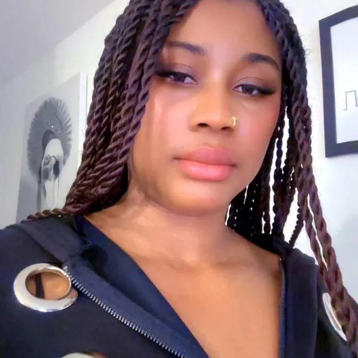 Isabelle🇨🇮🇫🇷🇫🇷👠