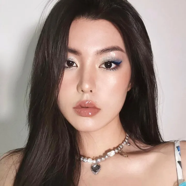 Lola ASMR🫟🎧