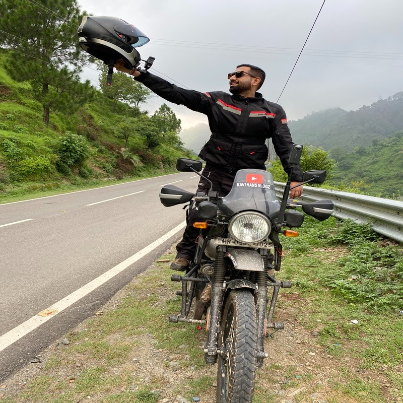 ravi hans vlogz