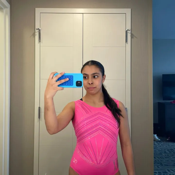 𝑀𝑎𝑟𝑖𝑎𝑛𝑎♡︎