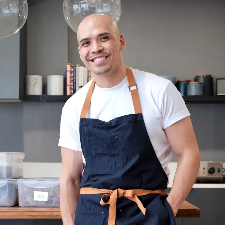 Bald Baker / Cy