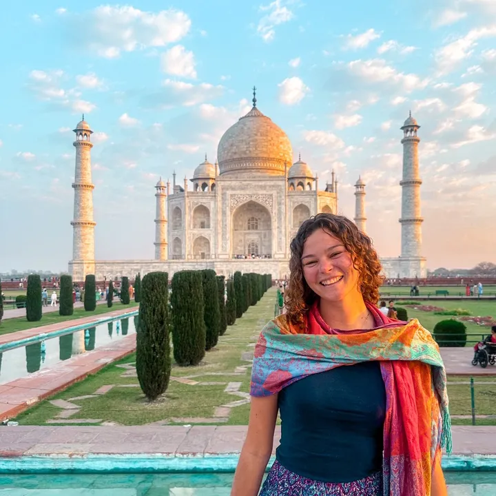 Zoe | Van Life & Travel 🗺️