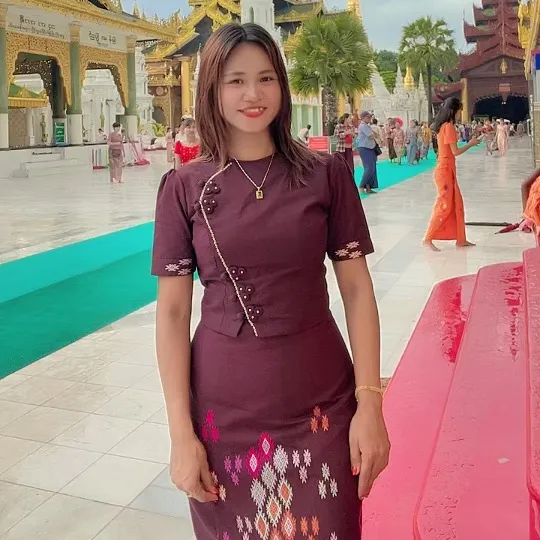 🌻💎 Ma Chu Lay(ခြူးစိန်) 💎🌻