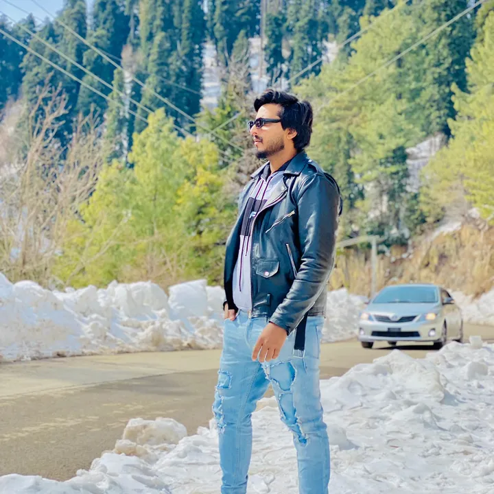 R Saad Bhatti 🇵🇰 🇬🇷