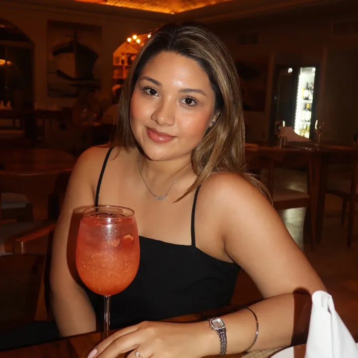 Karen Larissa