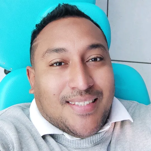 Angel Salazar Ing Electricista