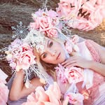 M I C H A E L A   O M A S T A