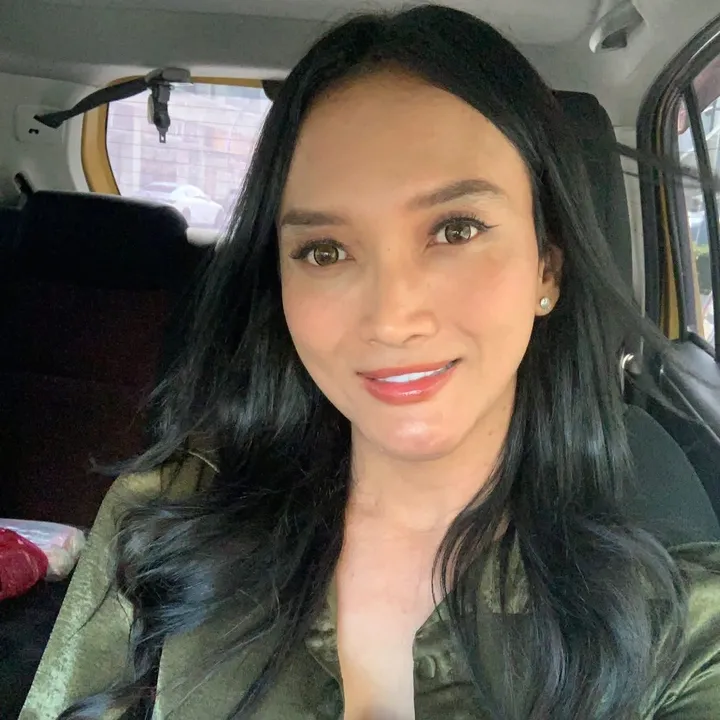 SUERAYA EL