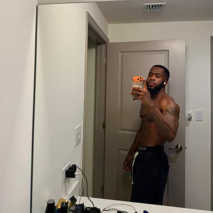 Yanyburg_Fit