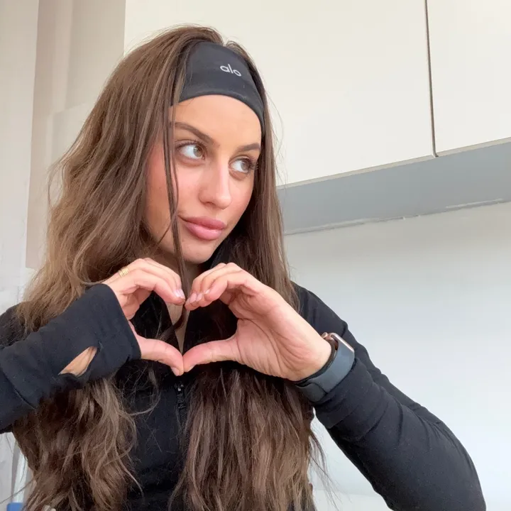 Suzi
