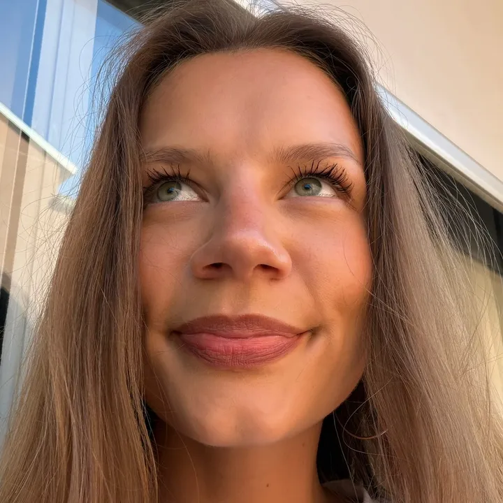 Paula Strausa