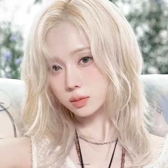 ≽^•༚• ྀི≼