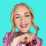 Amanda Alcorn | Joyful Mom Style + Beauty