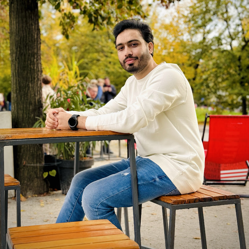 Zia ( The Explorer) 🇳🇴